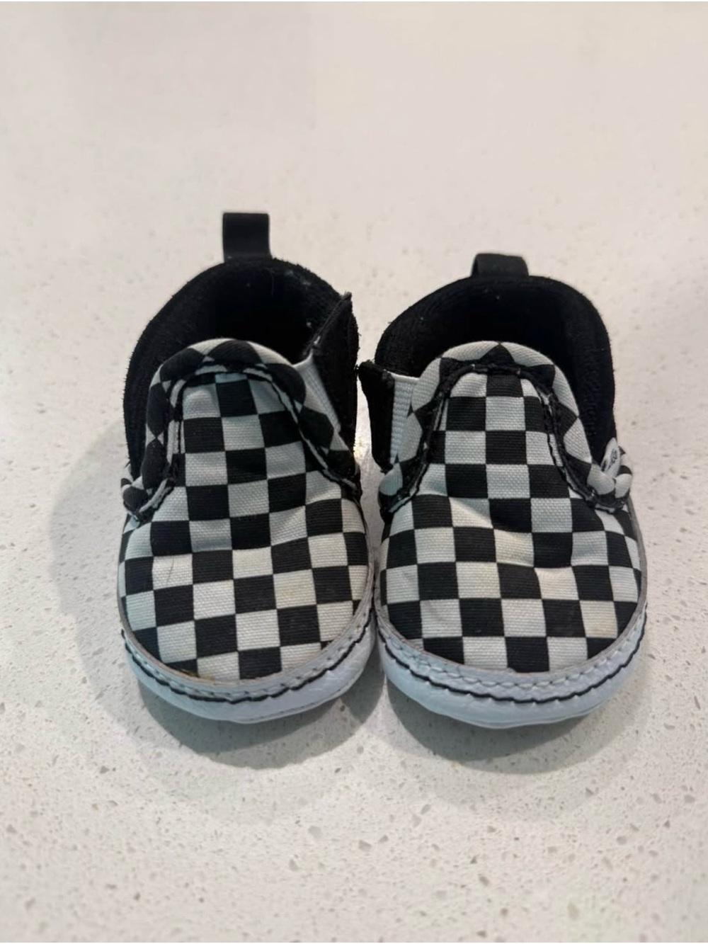 Infant 2C crib checkered Vans